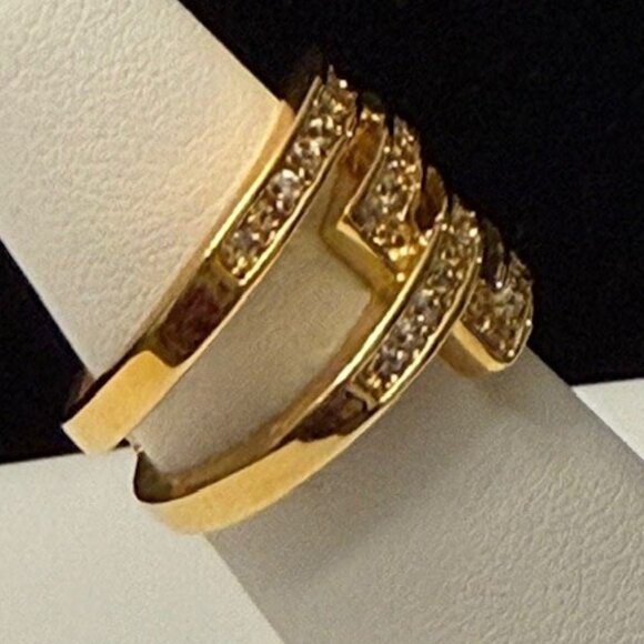 Lia Sophia "GOLDEN RULE" Ring - Picture 3 of 7